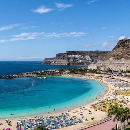 Nomad, Wifi , Espacio Trabajo ,playa ,ocio * Las Palmas de Gran Canaria