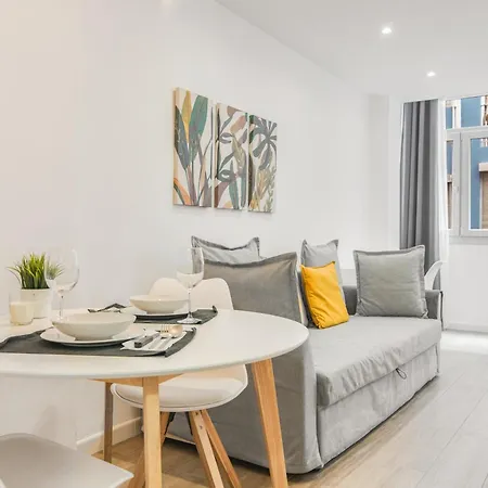 Appartamento Nomad, Wifi , Espacio Trabajo ,playa ,ocio *